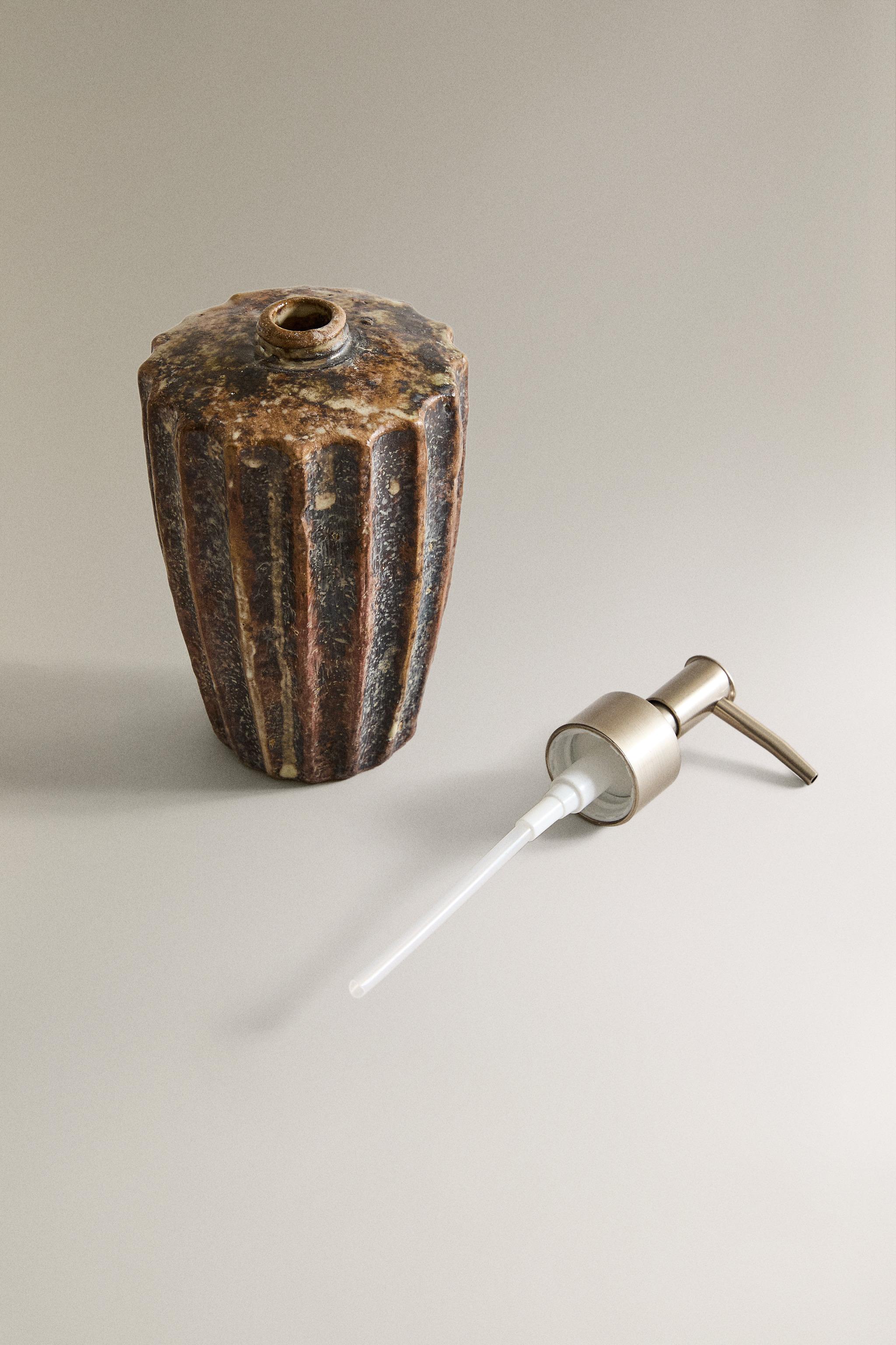 PLEATED TERRACOTTA SOAP DISPENSER